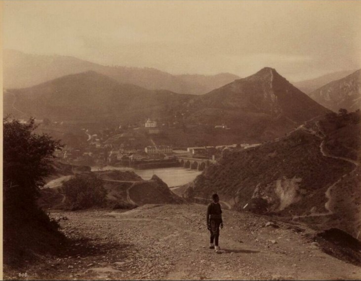 Поглед на ћуприју са Околишта